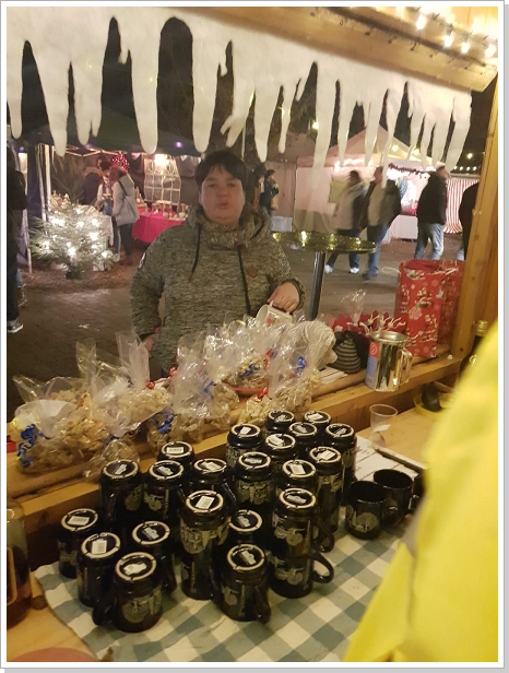 0003_Weihnachtsmarkt2018 (3).jpg